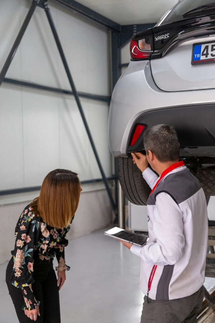 Contrôle technique et inspection automobile dans un garage
